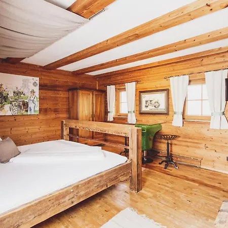 Roanwirt Ξενοδοχείο *