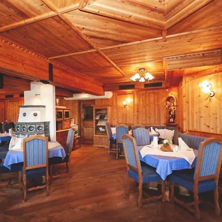 Roanwirt Hotel