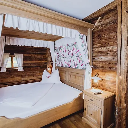 Roanwirt Hotel Sankt Lorenzen im Murztal