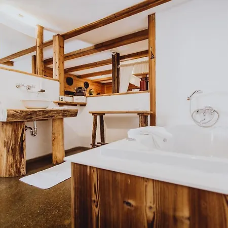 Roanwirt Ξενοδοχείο *